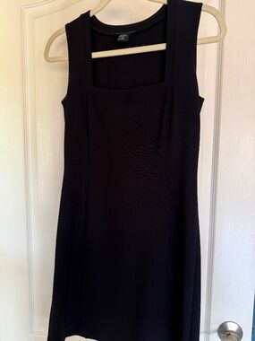 Sleeveless Black summer dress